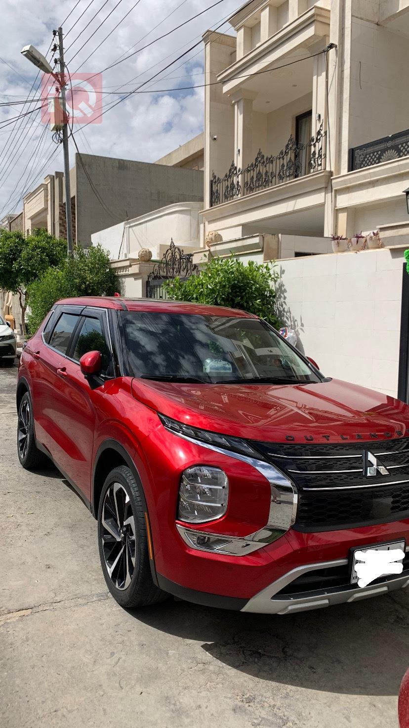 ميتسوبيشي اوتلاندر